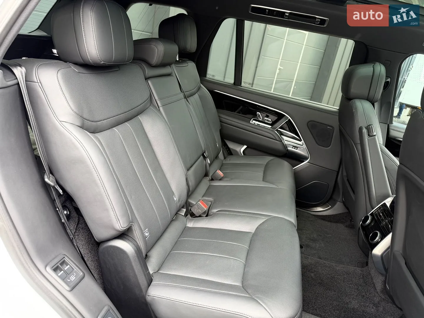 2023 Land Rover Range Rover - мініатюра 22