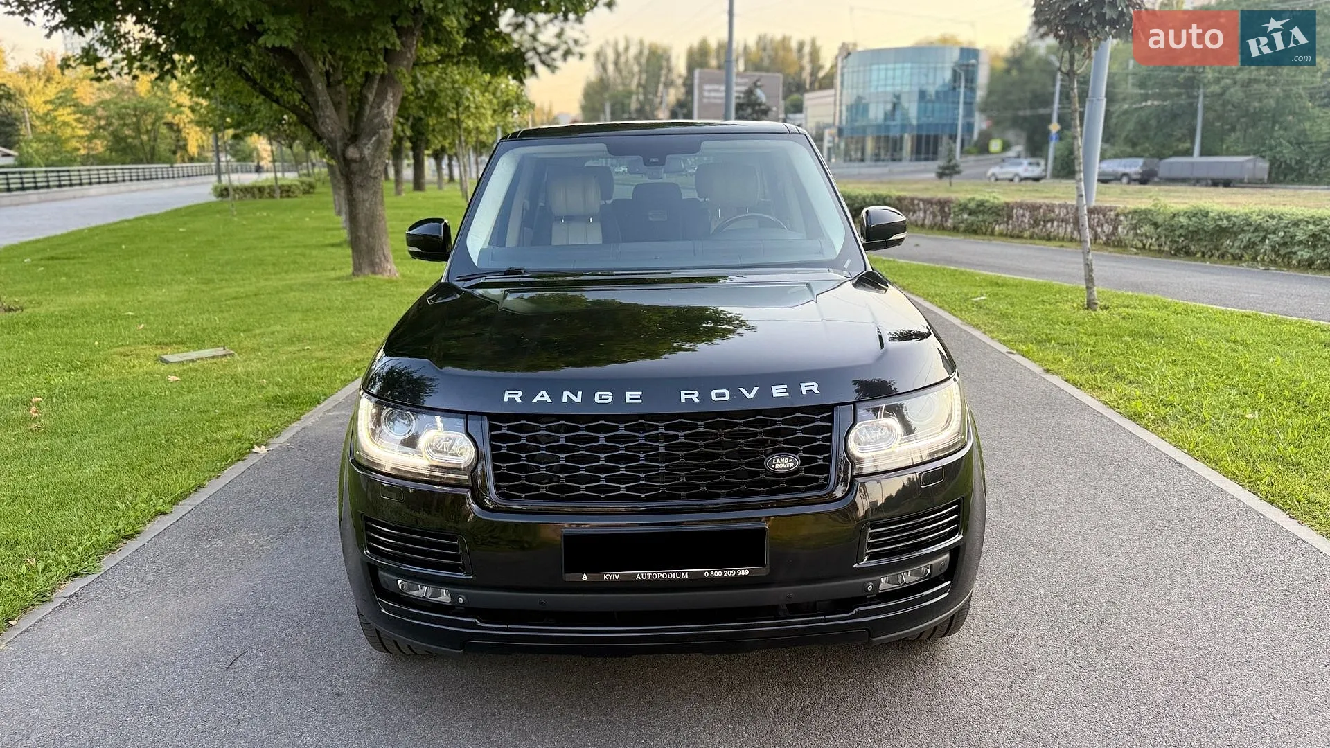 2013 Land Rover Range Rover - мініатюра 4