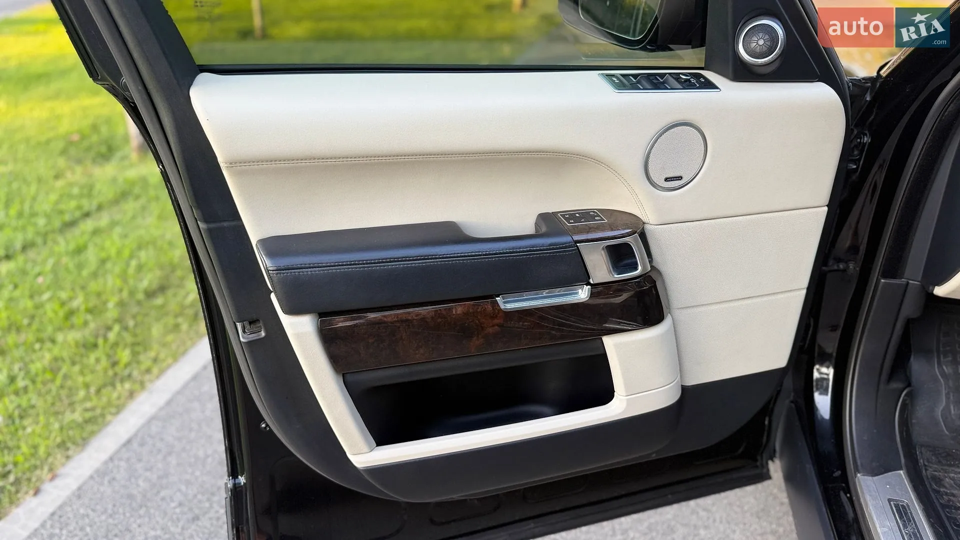 2013 Land Rover Range Rover - мініатюра 14