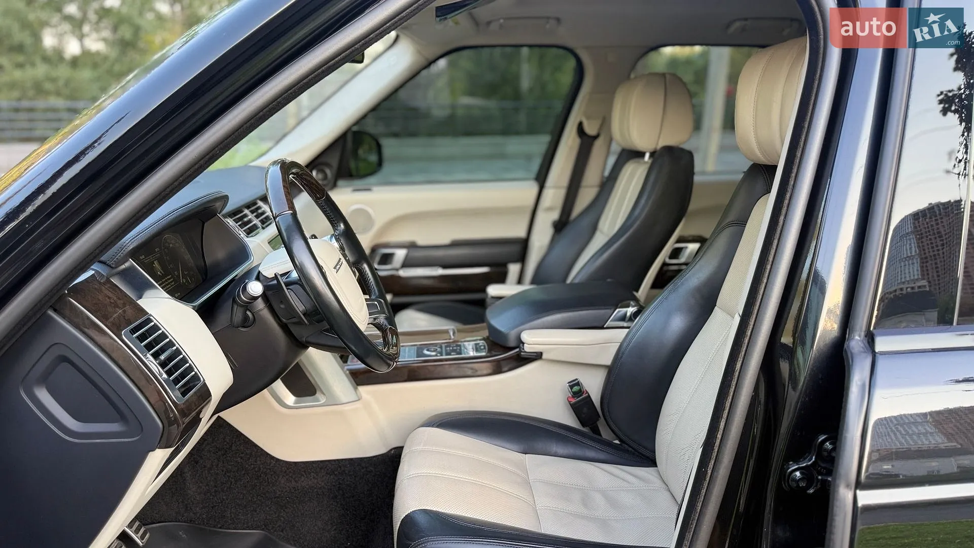 2013 Land Rover Range Rover - мініатюра 15