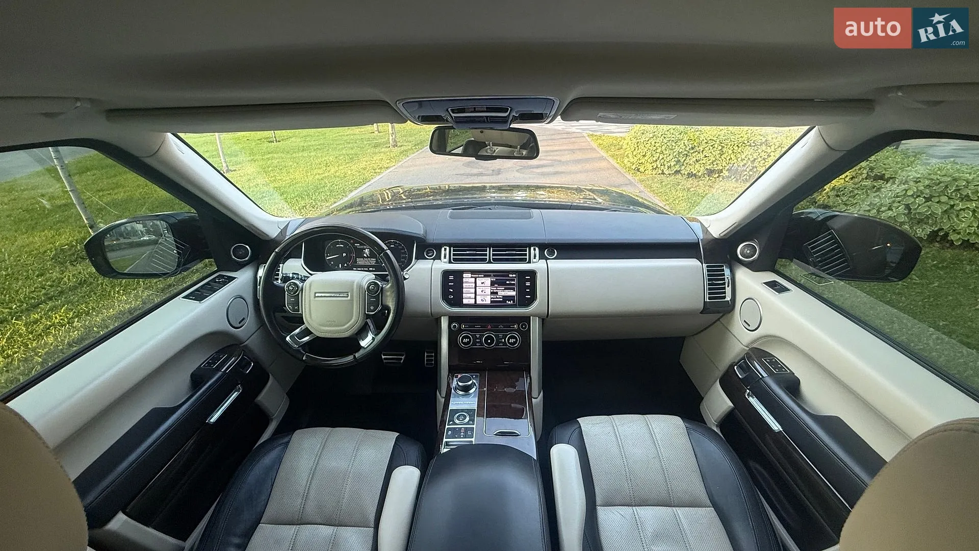 2013 Land Rover Range Rover - мініатюра 32
