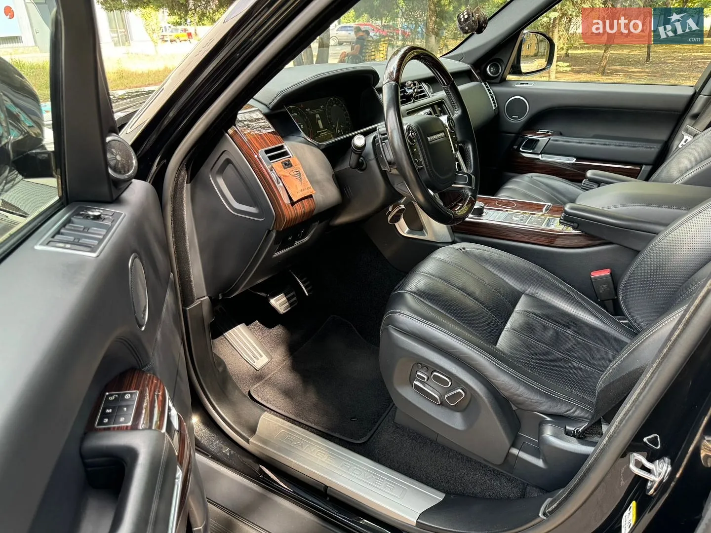2013 Land Rover Range Rover - мініатюра 18