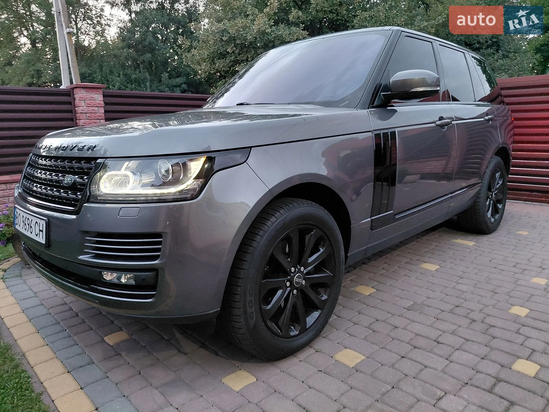 2016 Land Rover Range Rover - мініатюра 17