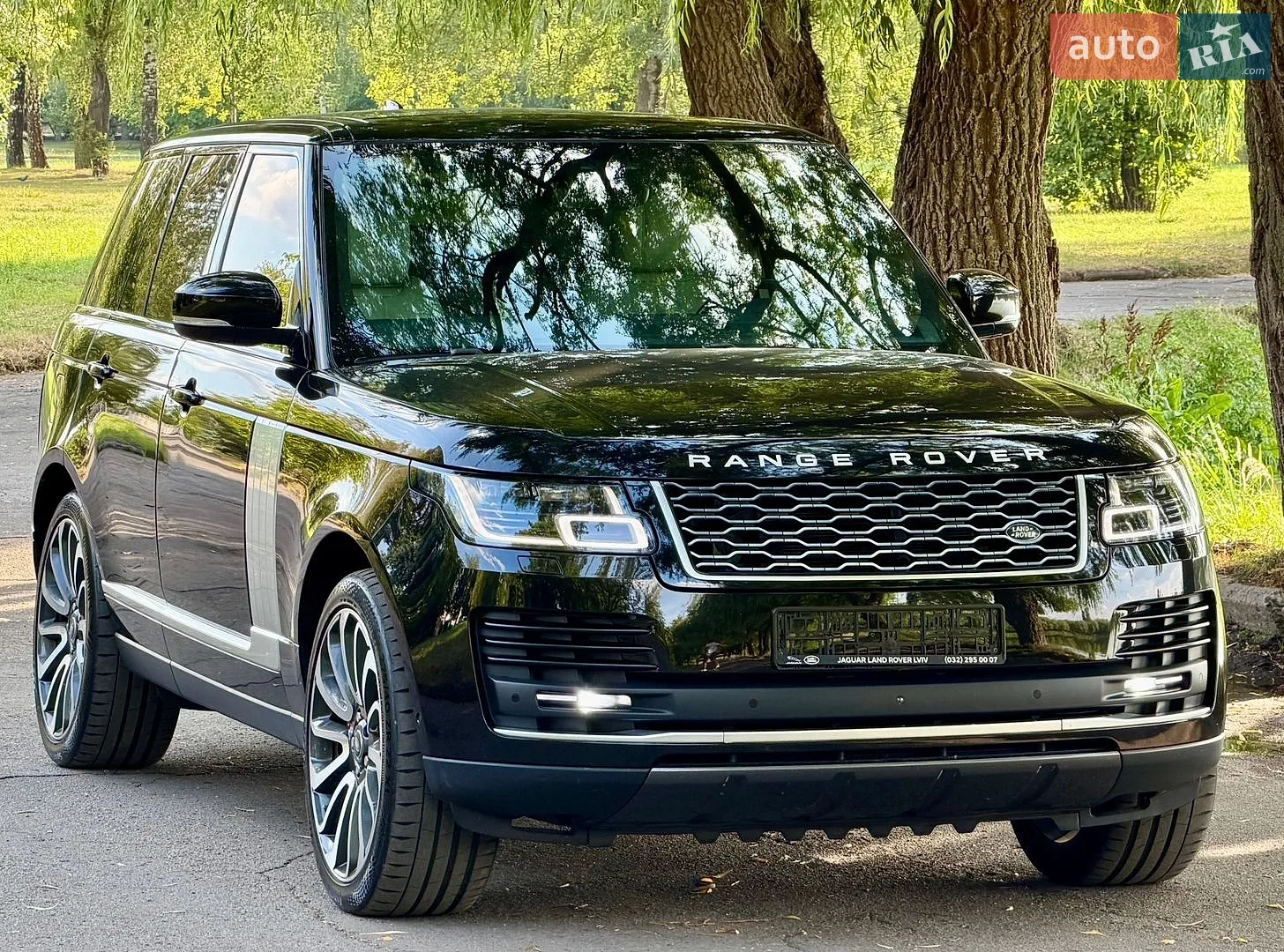 2020 Land Rover Range Rover - мініатюра 9