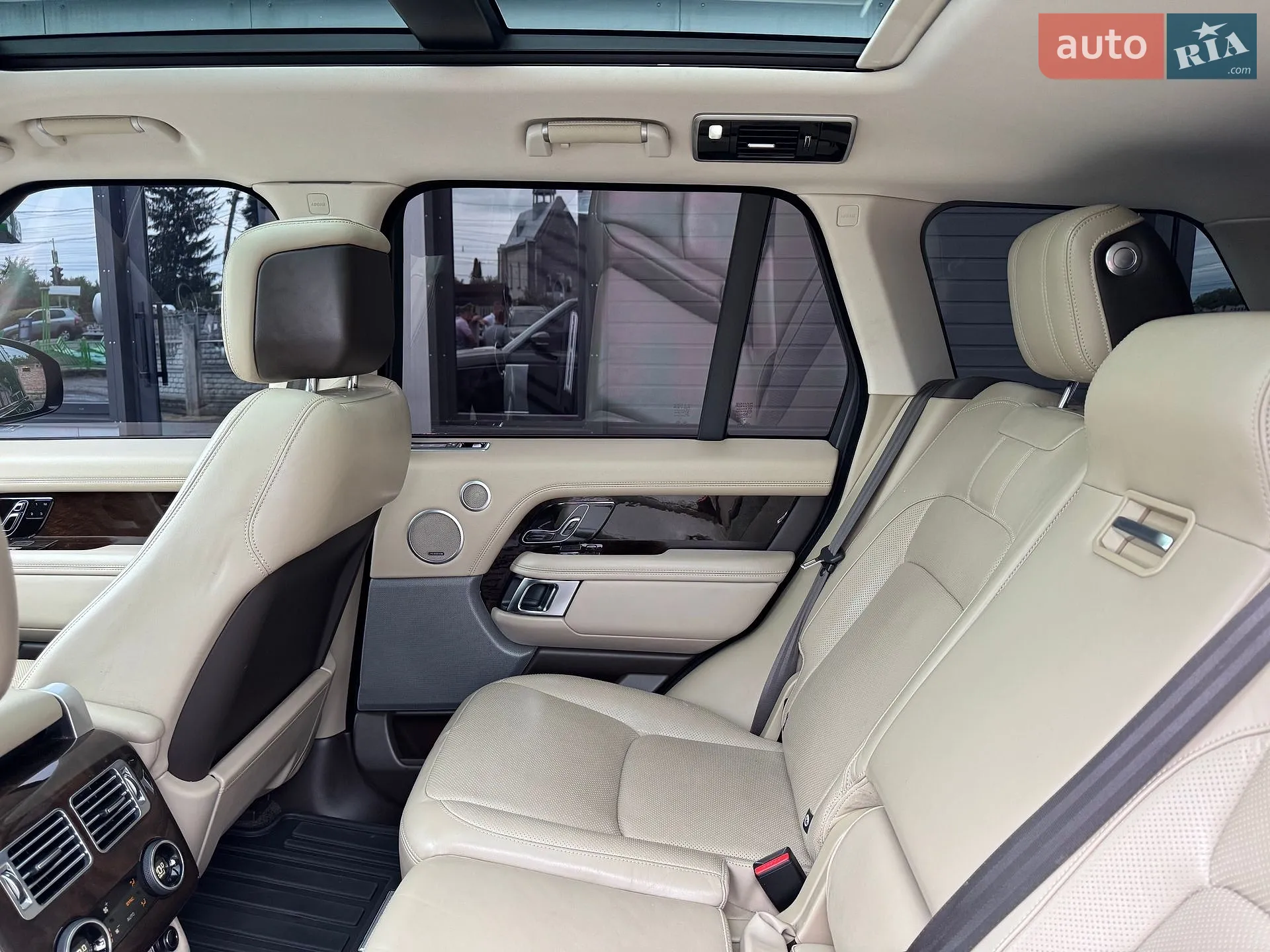 2017 Land Rover Range Rover - мініатюра 76