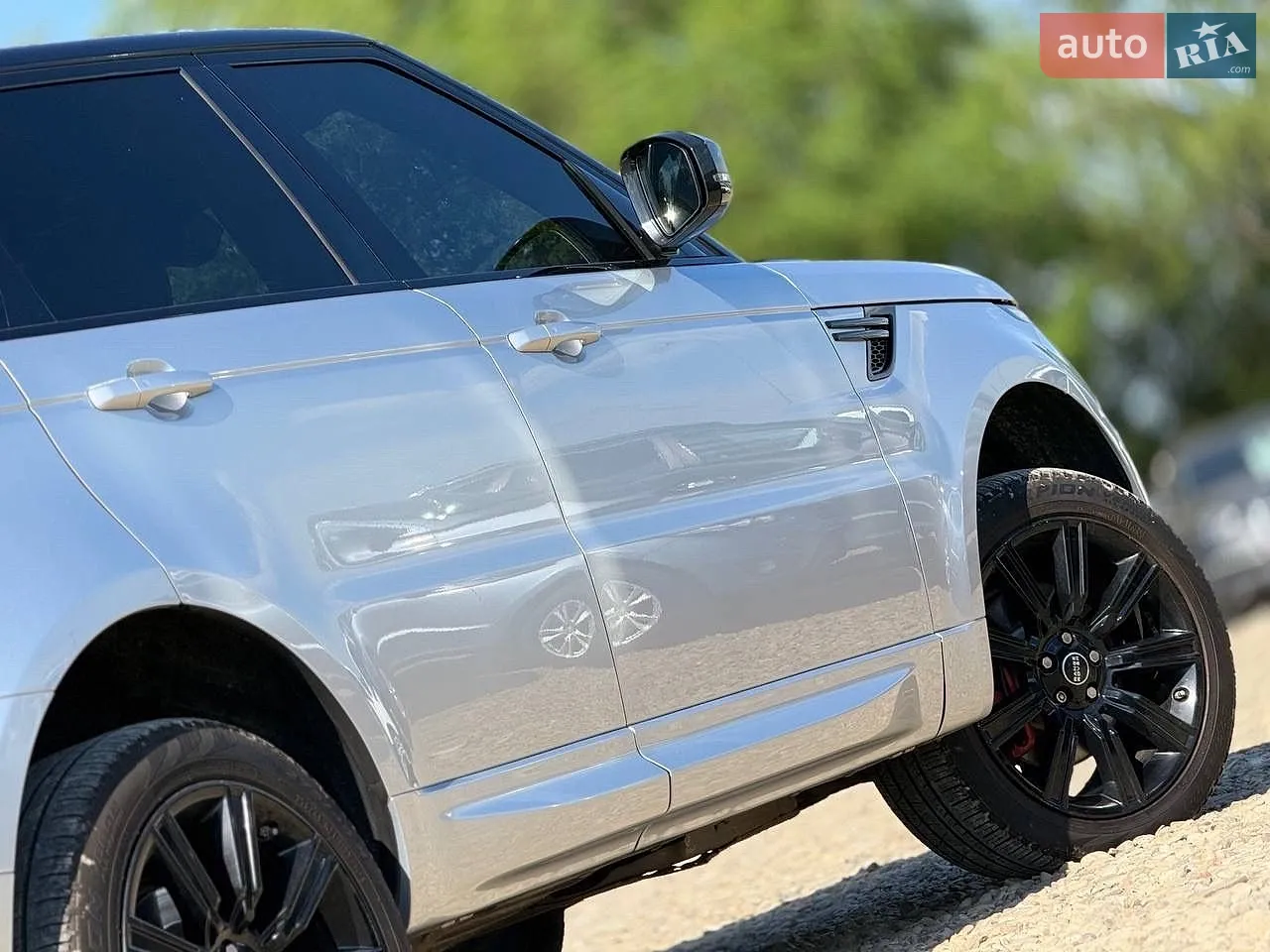 2017 Land Rover Range Rover - мініатюра 21