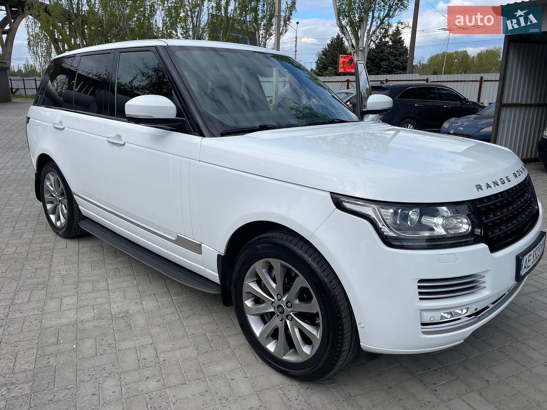 2013 Land Rover Range Rover - мініатюра 21