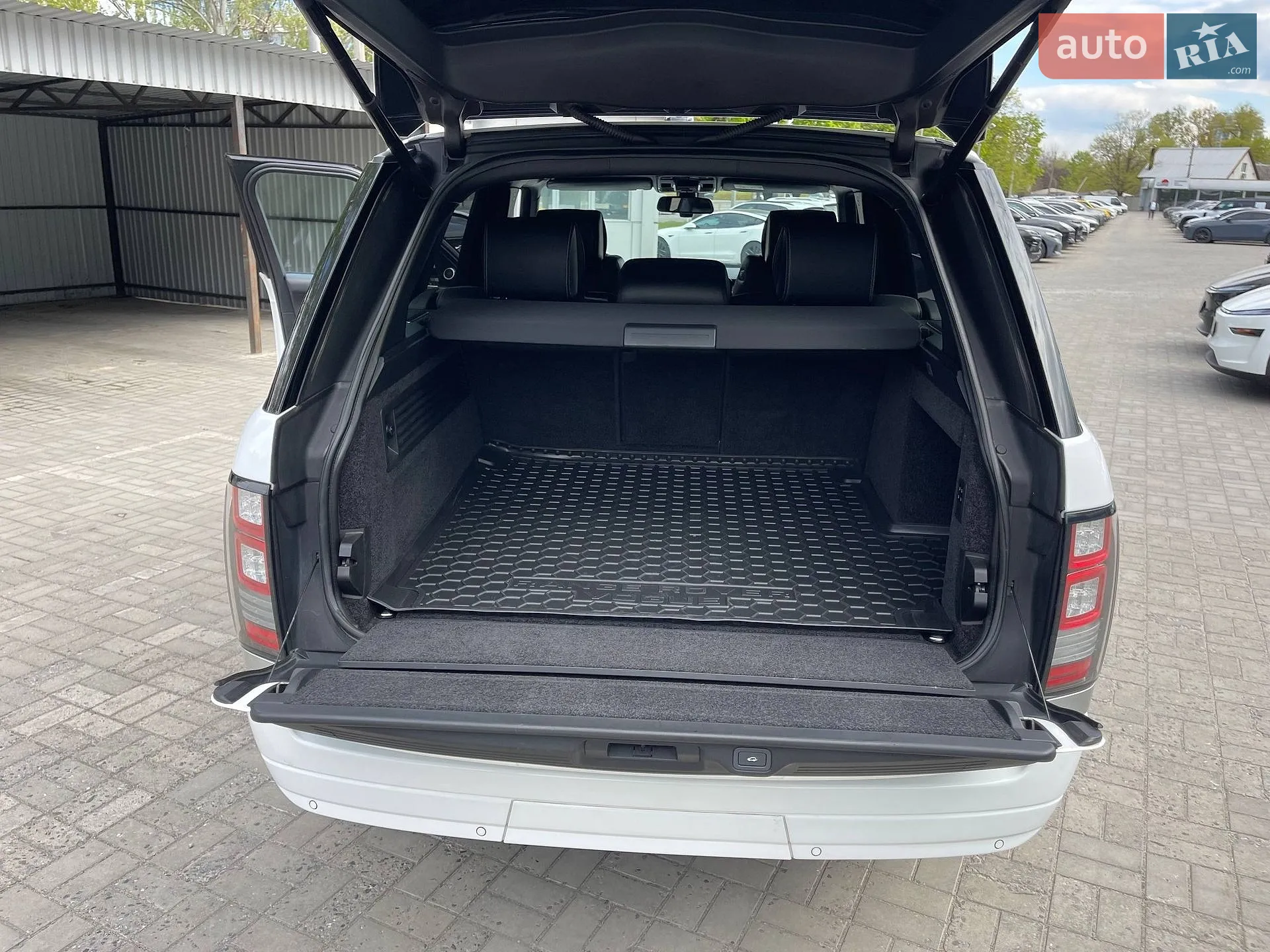 2013 Land Rover Range Rover - мініатюра 37