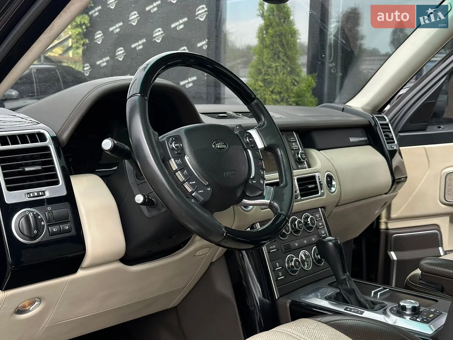 2011 Land Rover Range Rover - мініатюра 14