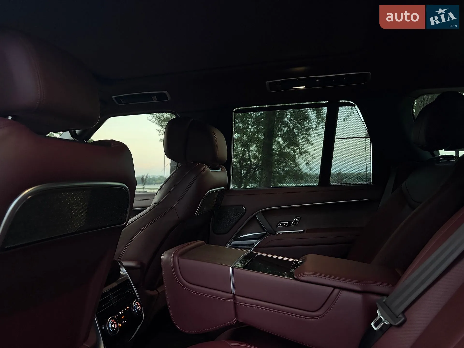 2023 Land Rover Range Rover - мініатюра 20