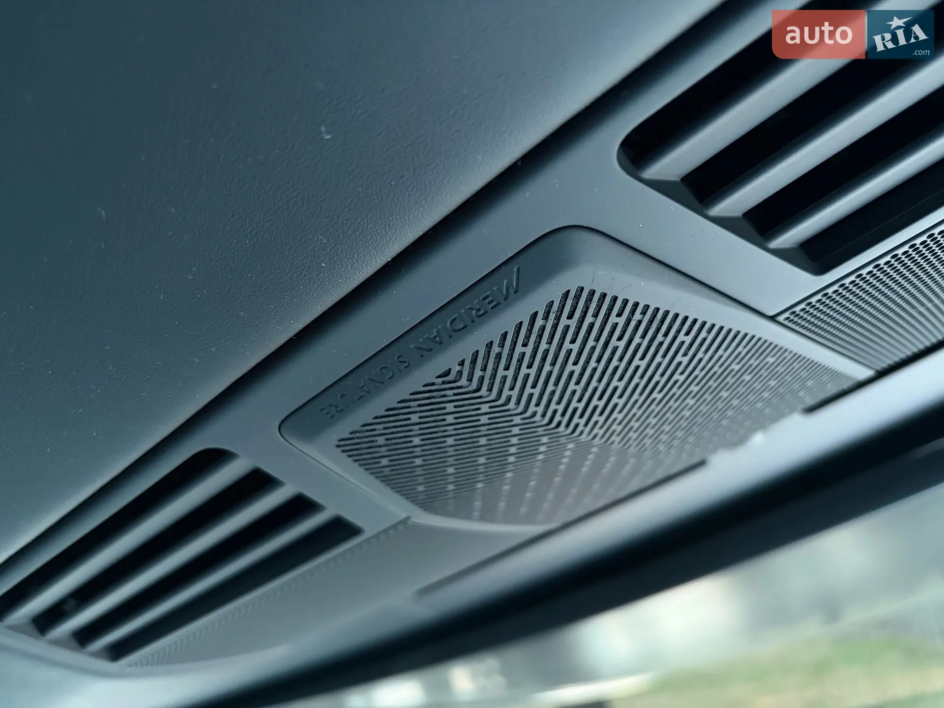 2023 Land Rover Range Rover - мініатюра 32