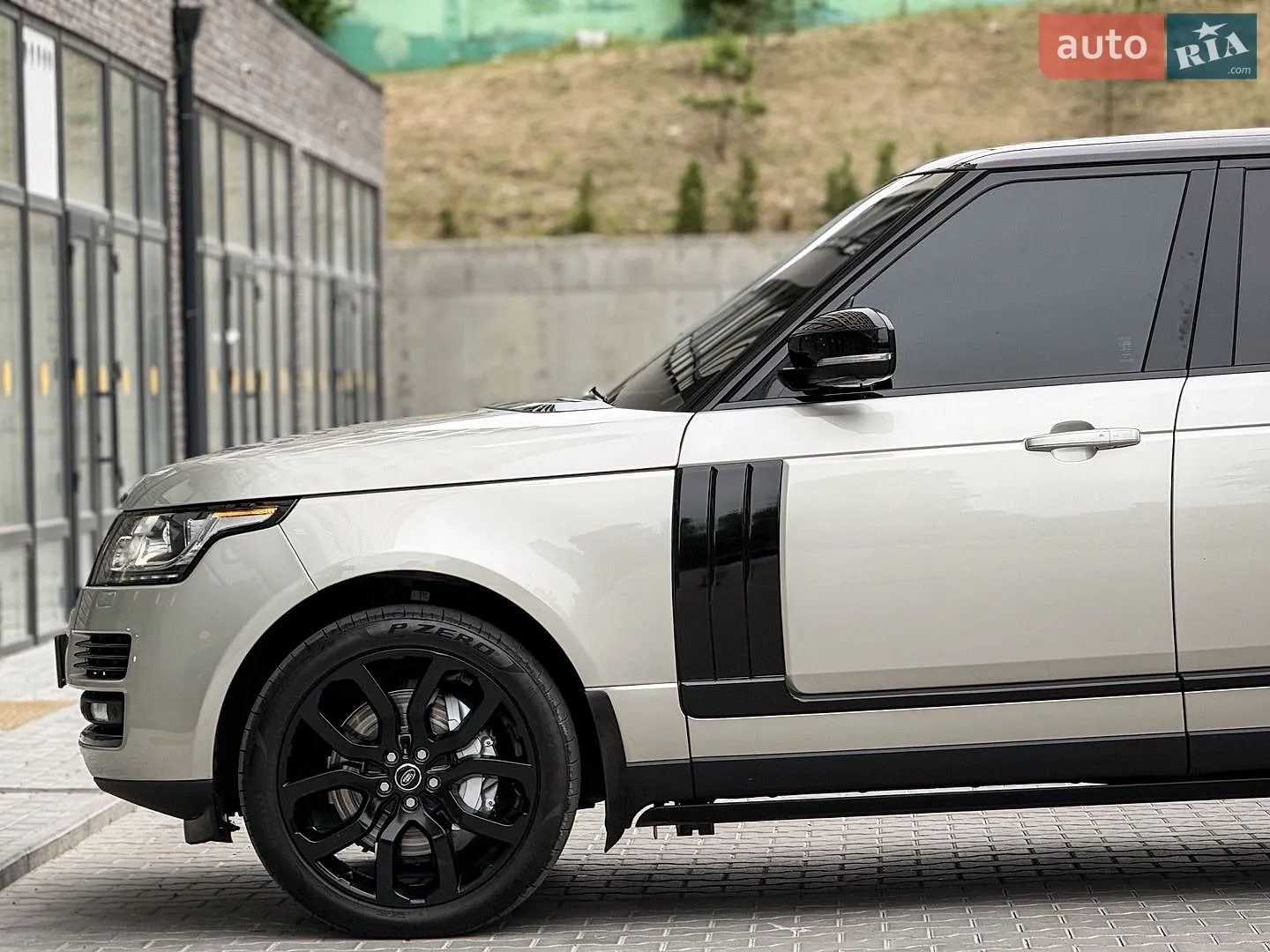2013 Land Rover Range Rover - мініатюра 16