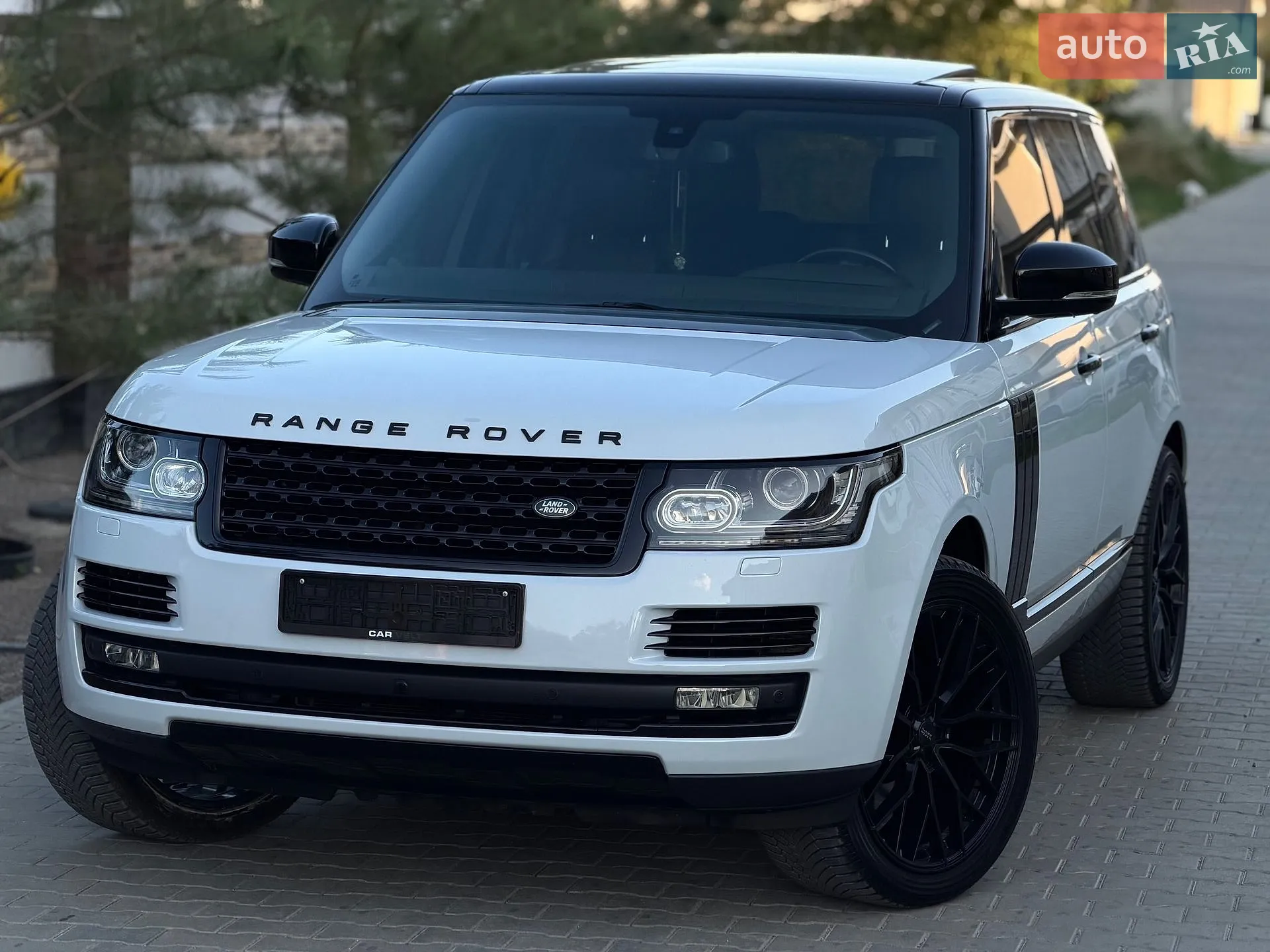 2015 Land Rover Range Rover - мініатюра 24