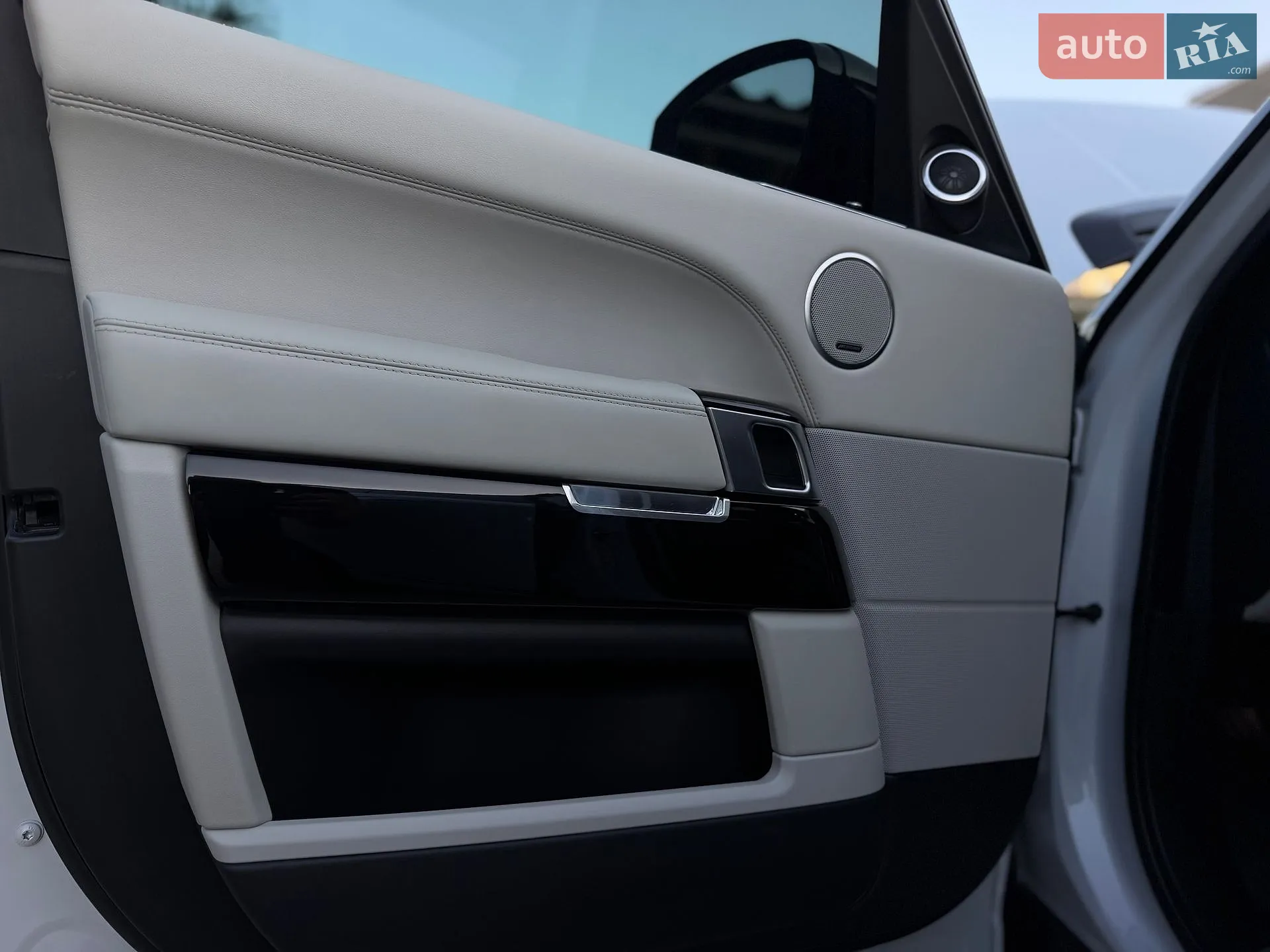 2015 Land Rover Range Rover - мініатюра 82