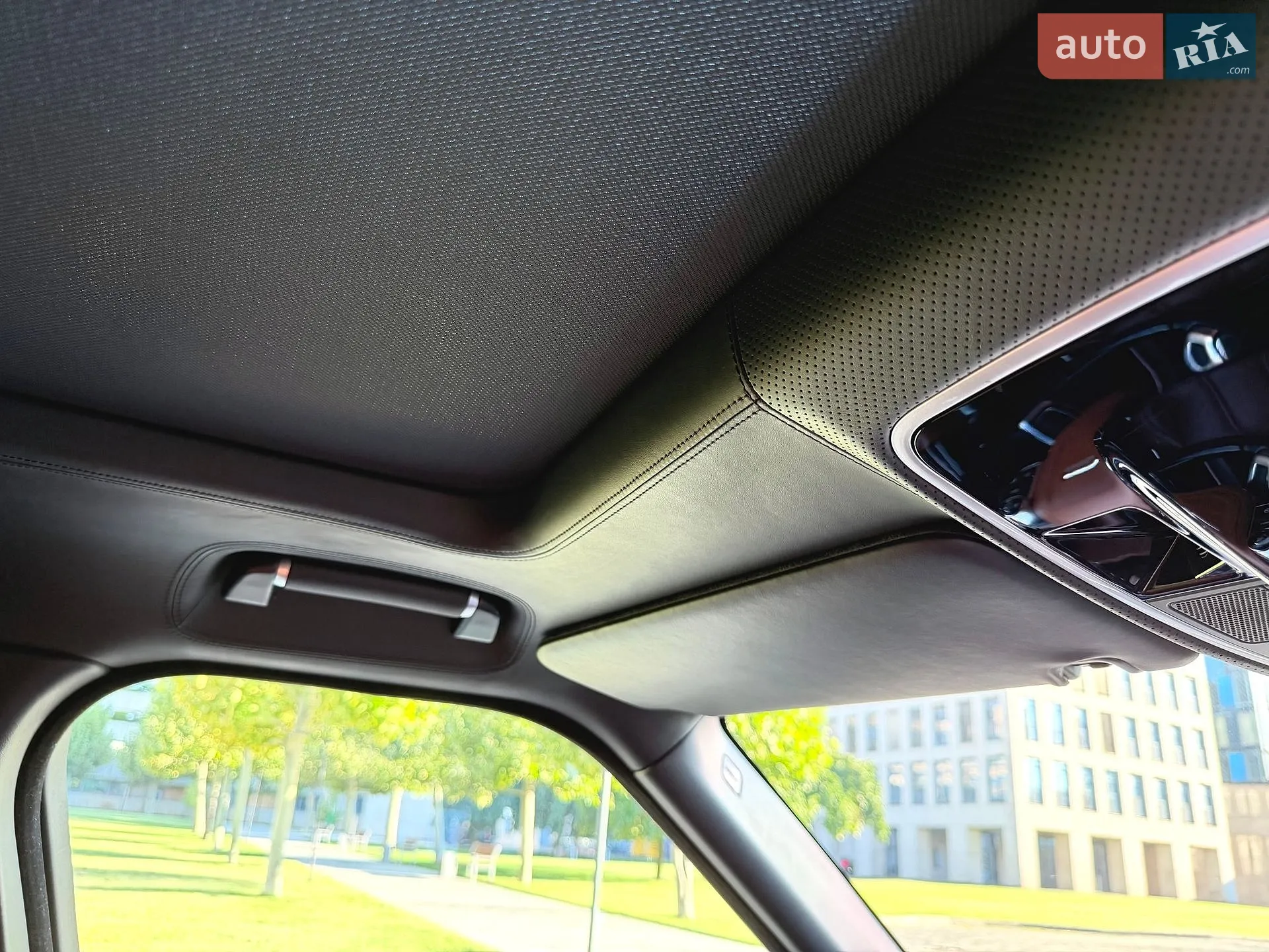 2013 Land Rover Range Rover - мініатюра 31