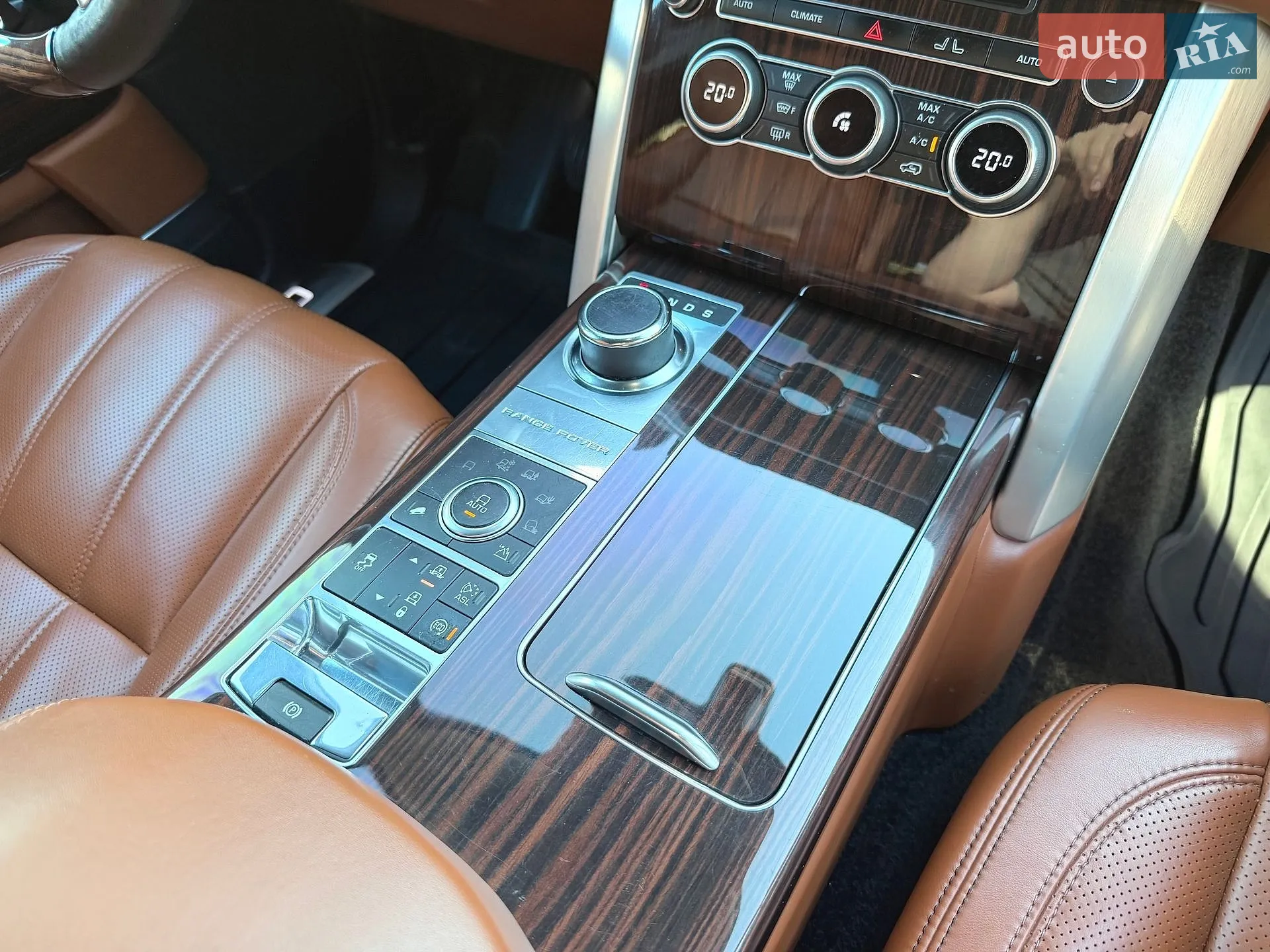 2013 Land Rover Range Rover - мініатюра 28