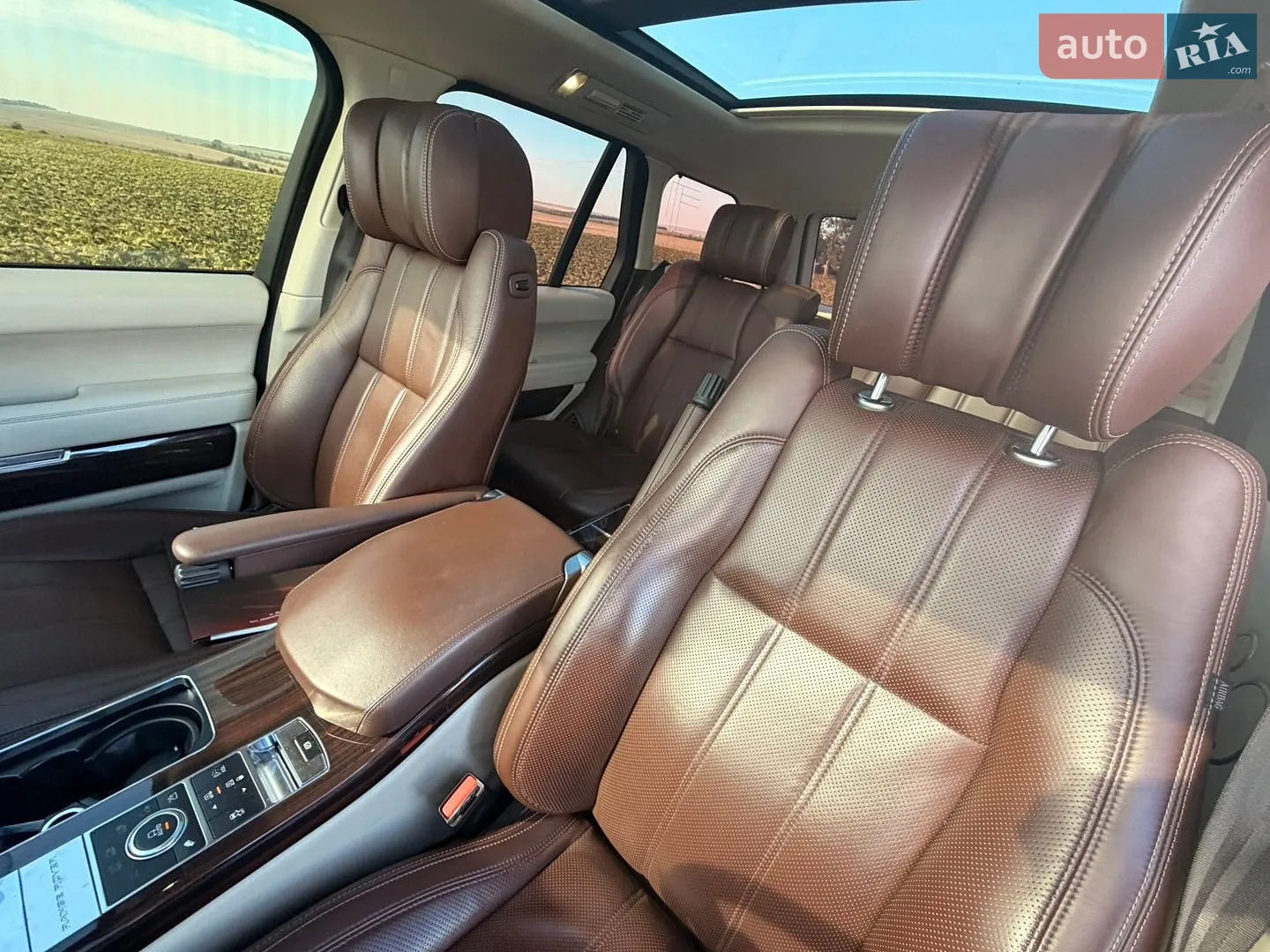 2013 Land Rover Range Rover - мініатюра 18