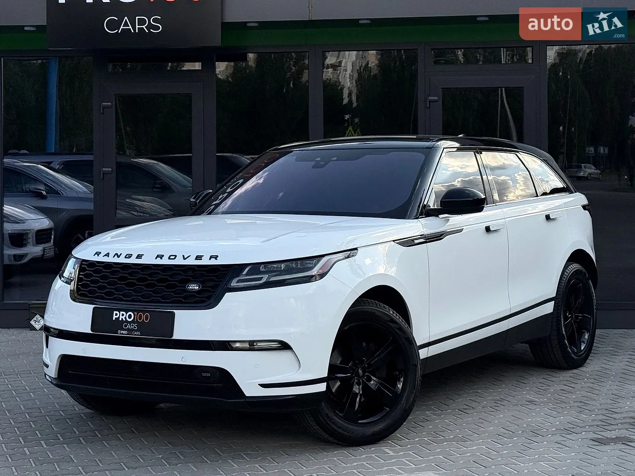 2017 Land Rover Range Rover Velar - мініатюра 43