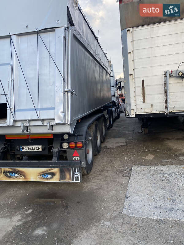 Зерновоз - напівпричіп Langendorf MHK 1997 в Жидачові