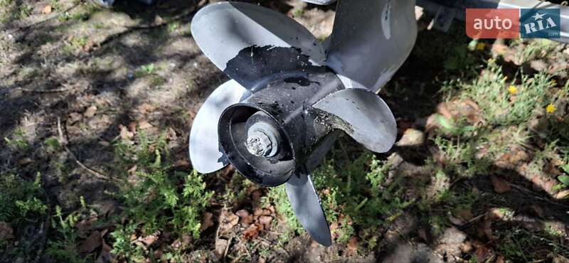 Катер Larson 180 2003 в Запоріжжі