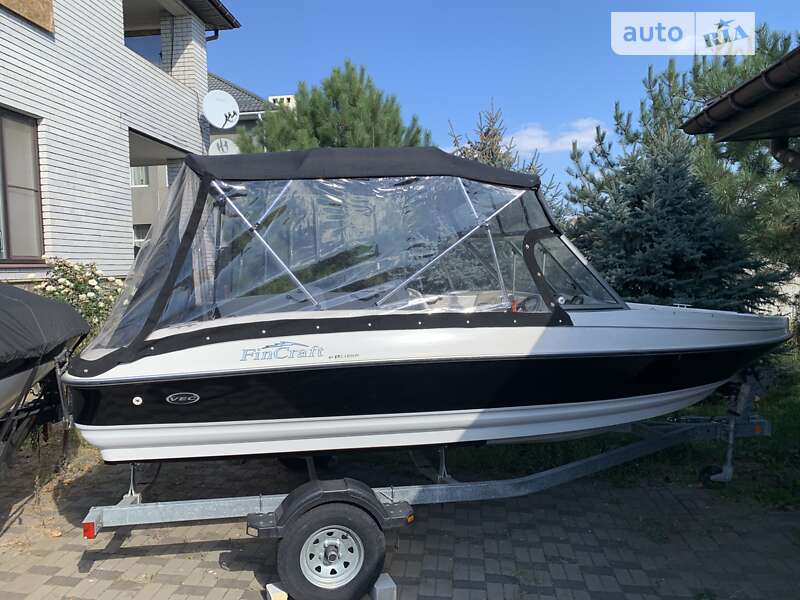 Larson Cabrio 2011