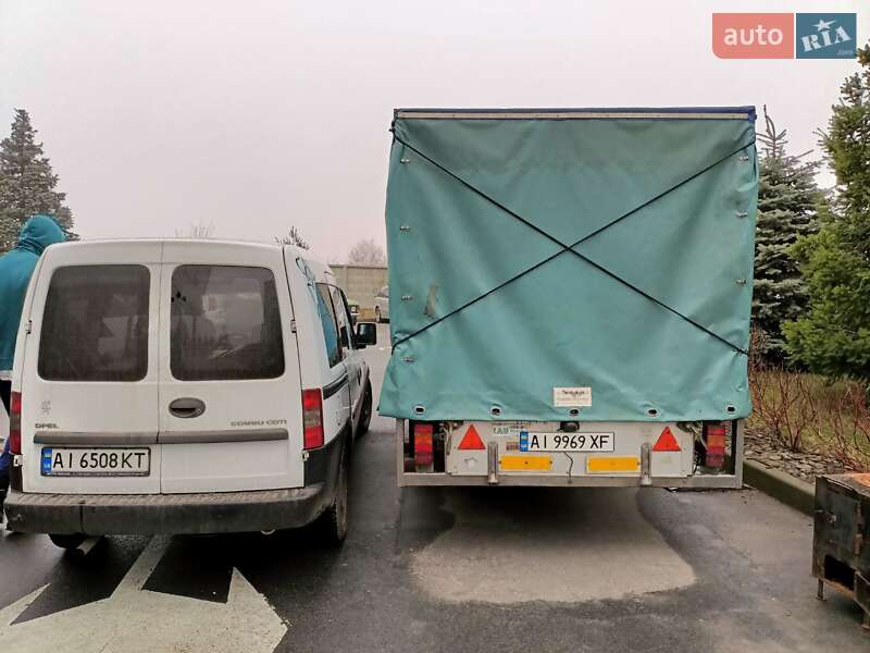 Бортовой полуприцеп LAU Pilsting 1997 в Киеве фото 2 Бортовой полуприцеп LAU Pilsting 1997 в Киеве