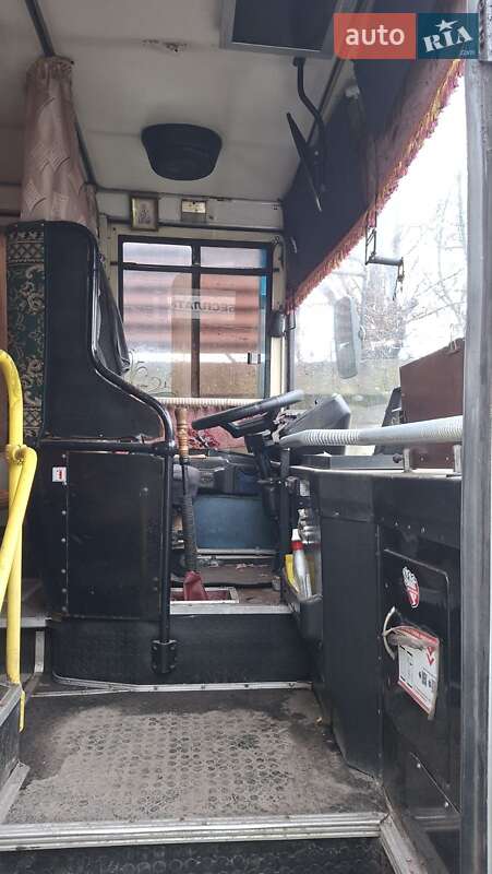 Городской автобус ЛАЗ 4207 2007 в Днепре фото 8 Городской автобус ЛАЗ 4207 2007 в Днепре
