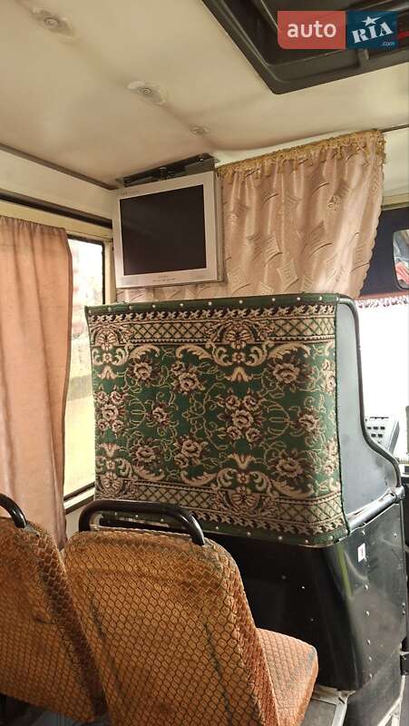 Городской автобус ЛАЗ 4207 2007 в Днепре фото 12 Городской автобус ЛАЗ 4207 2007 в Днепре