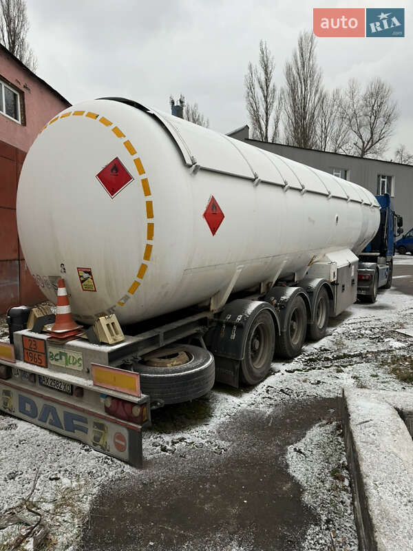 Газовоз LDS NG 2012 в Киеве