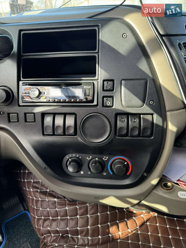 Газовоз LDS NG 2012 в Киеве