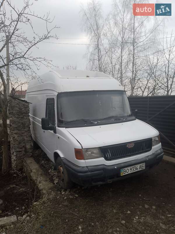 Пикап LDV Convoy 2002 в Кременце