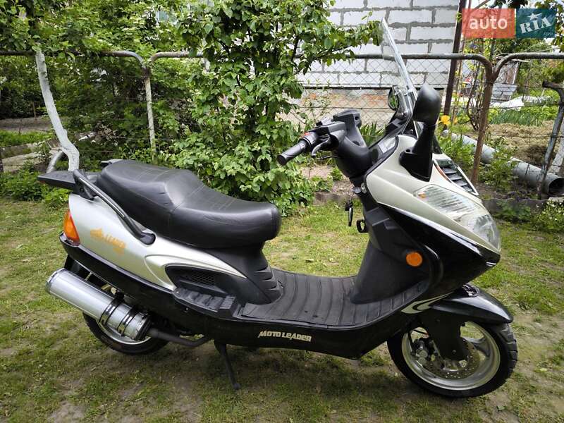Скутер Leader ML 2013 в Бобрику