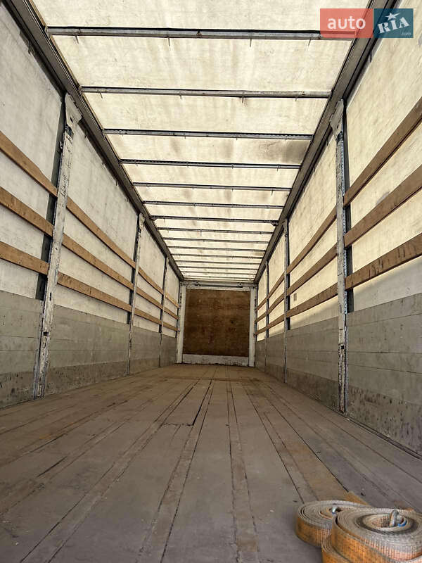 Тентованный борт (штора) - полуприцеп LeciTrailer 3E19SD 2004 в Чернигове