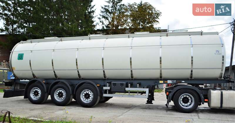 Цистерна полуприцеп LeciTrailer 3Е20 2011 в Львове
