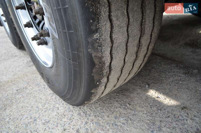 Цистерна полуприцеп LeciTrailer 3Е20 2011 в Львове