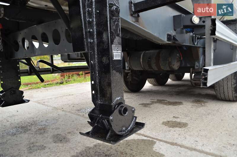 Цистерна полуприцеп LeciTrailer 3Е20 2011 в Львове