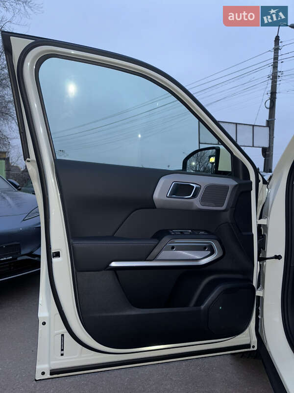 Внедорожник / Кроссовер Leopard 3 2025 в Киеве фото 35 Внедорожник / Кроссовер Leopard 3 2025 в Киеве