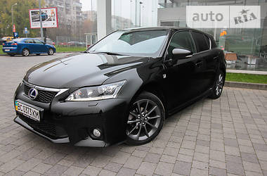 Хэтчбек Lexus CT 2012 в Львове