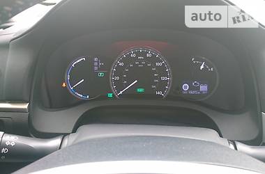 Хетчбек Lexus CT 2012 в 