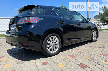 Хэтчбек Lexus CT 2012 в Измаиле