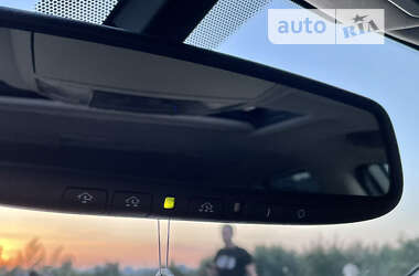 Хэтчбек Lexus CT 2012 в 