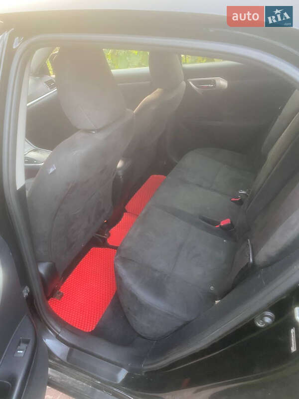 Хетчбек Lexus CT 2011 в Києві