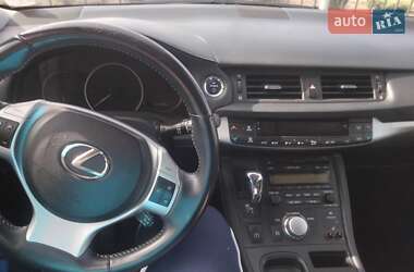 Хэтчбек Lexus CT 2013 в Киеве