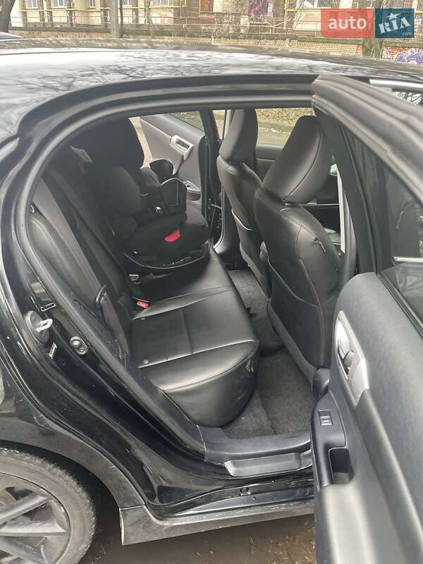 Хэтчбек Lexus CT 2012 в Киеве