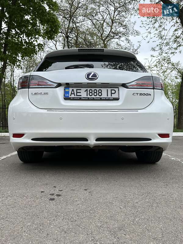 Хэтчбек Lexus CT 2011 в Покрове