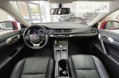 Хетчбек Lexus CT 2015 в Чернівцях