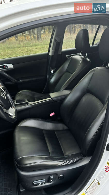 Хетчбек Lexus CT 2012 в Житомирі