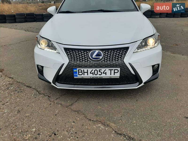 Хэтчбек Lexus CT 2015 в Одессе