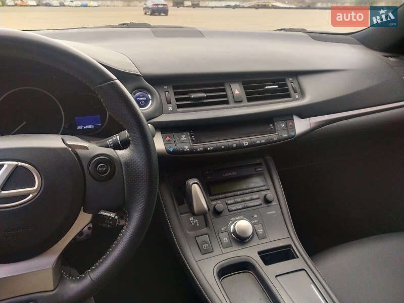 Хэтчбек Lexus CT 2015 в Одессе