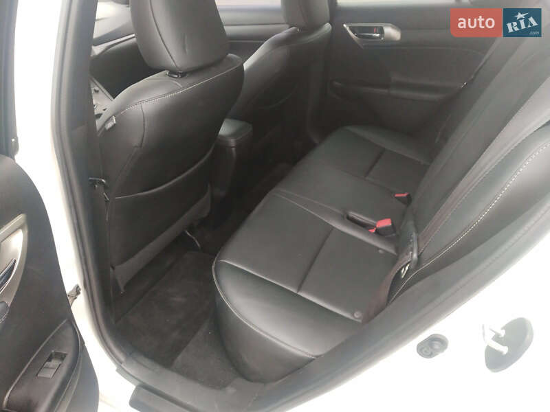 Хэтчбек Lexus CT 2015 в Одессе